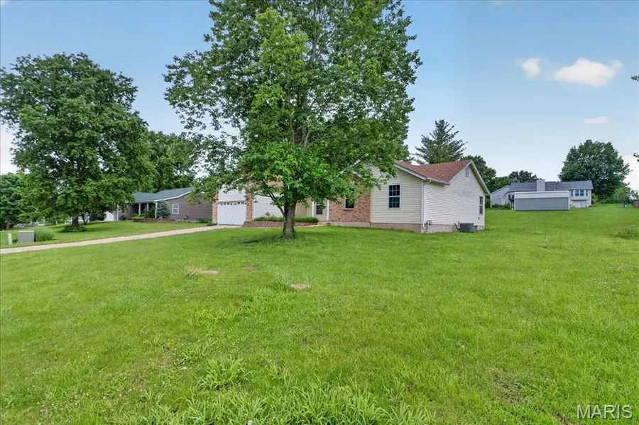 1942 Kesha Court, Pacific, MO 63069 - #3