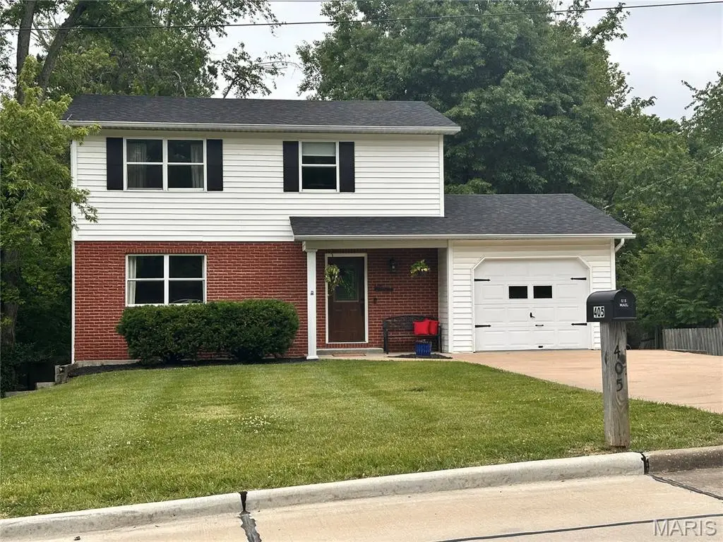 405 N Shawnee Boulevard, Jackson, MO 63755 - #1