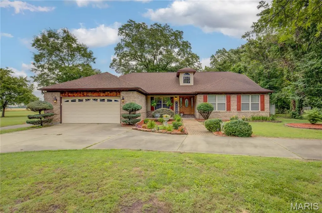 300 N Poplar, Bertrand, MO 63823 - #1