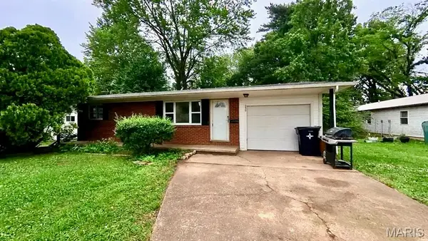 330 E 3rd Street, West Plains, MO 65775