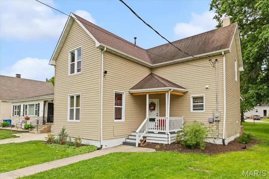 746 Maple Street, Collinsville, IL 62234 - #3