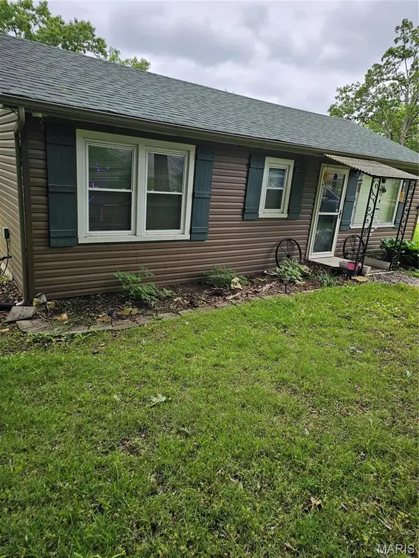 11767 Ware Lake Road, Dittmer, MO 63023