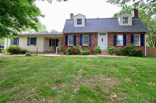 1104 Indian Creek Road, Lebanon, MO 65536