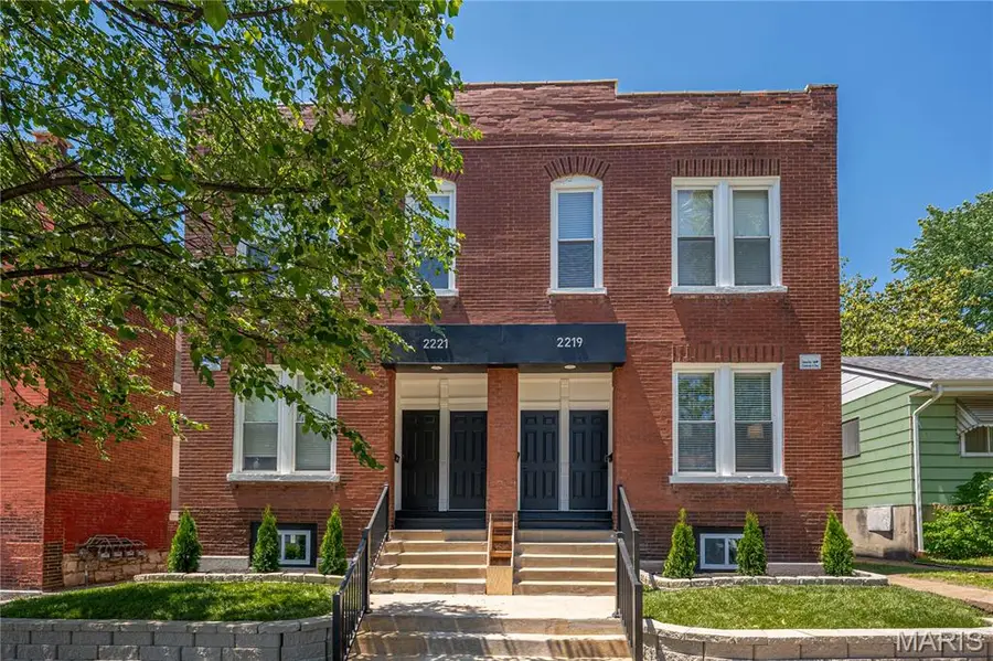 2219 Benton Terrace, Saint Louis, MO 63139 - #2