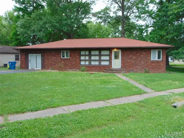 410 East Street, Vergennes, IL 62994