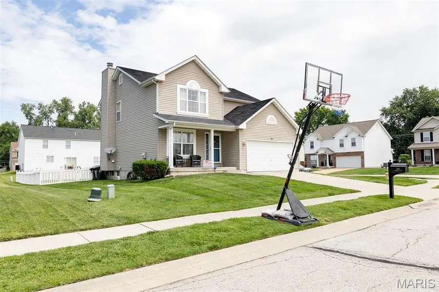 201 Americana Circle, Fairview Heights, IL 62208 - #2