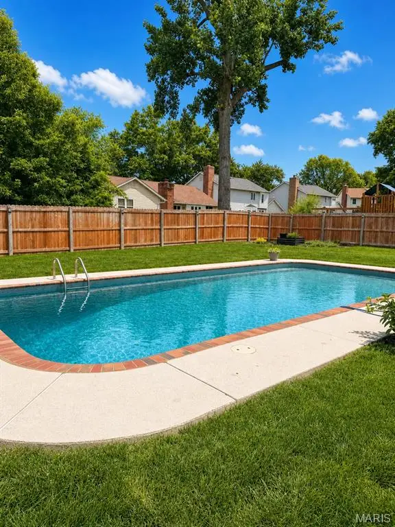 449 Chelsea Drive, Saint Charles, MO 63304 - #2