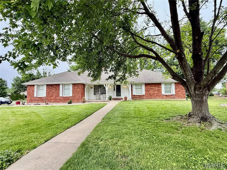 117 Sharon Drive, Montgomery City, MO 63361 - #2