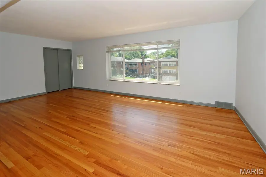 7237 Balson Avenue, University City, MO 63130 - #2