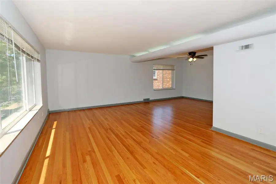 7237 Balson Avenue, University City, MO 63130 - #3