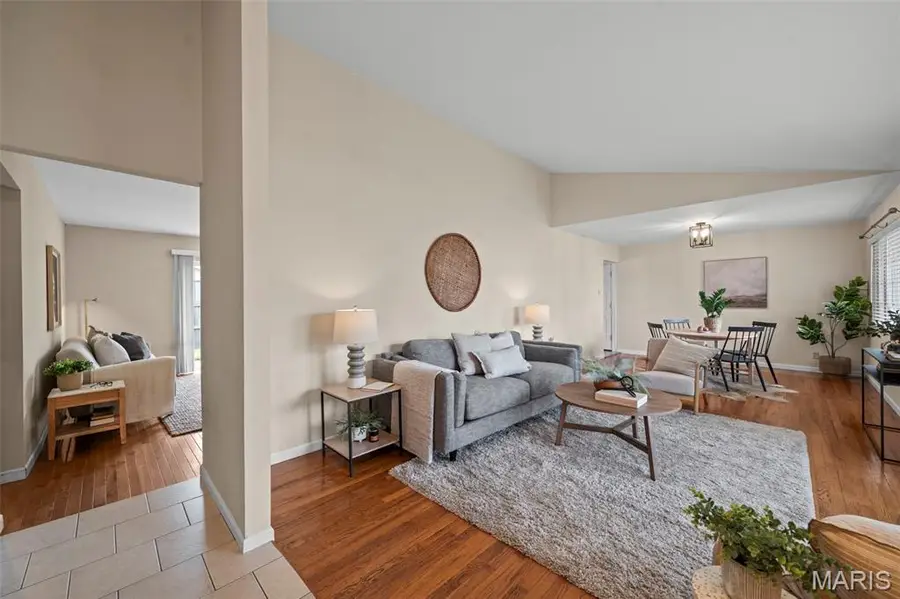 1200 Moncoeur Drive, Saint Louis, MO 63146 - #2