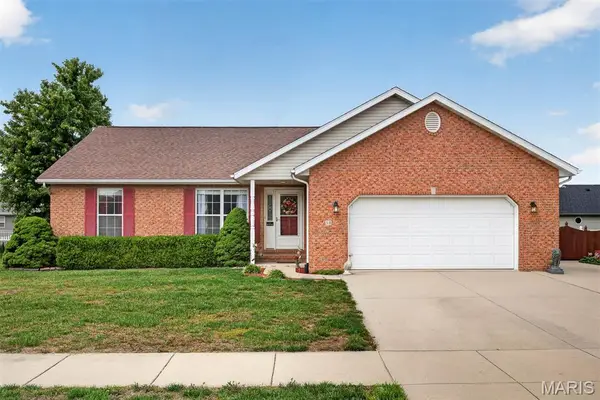 50 Willow Lane, Highland, IL 62249