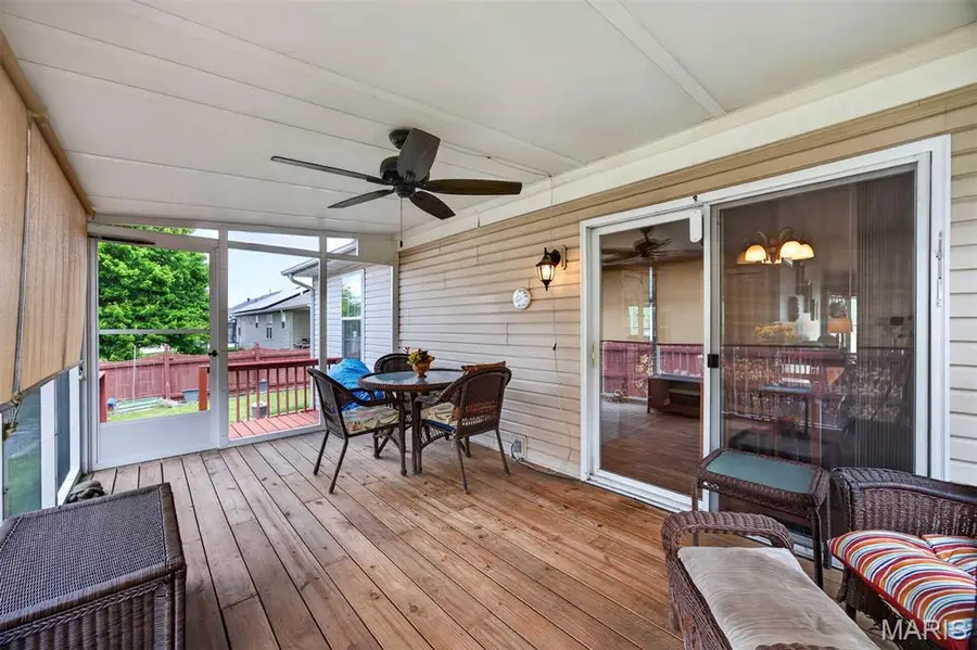 50 Willow Lane, Highland, IL 62249 - #3