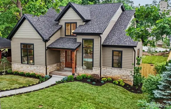 246 Barter Avenue, Kirkwood, MO 63122