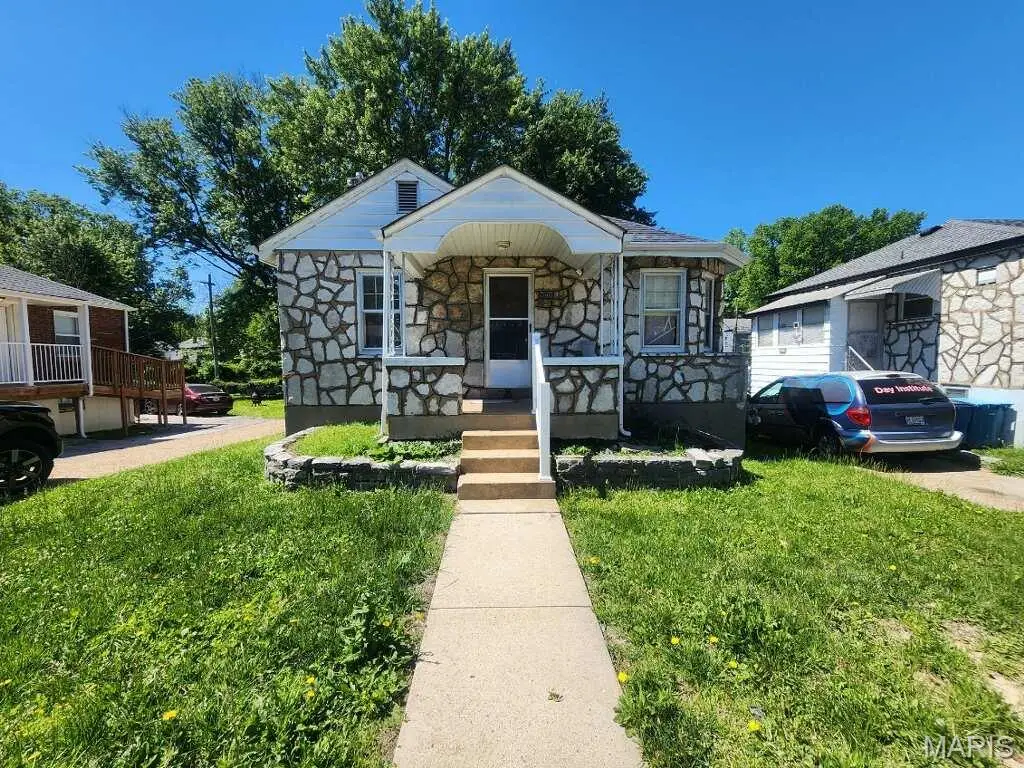 7100 W Florissant Avenue, Saint Louis, MO 63136 - #1