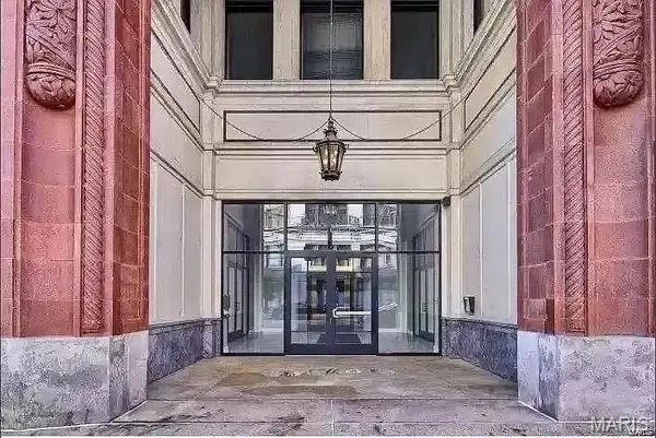 1520 Washington Avenue #R616, St Louis, MO 63103