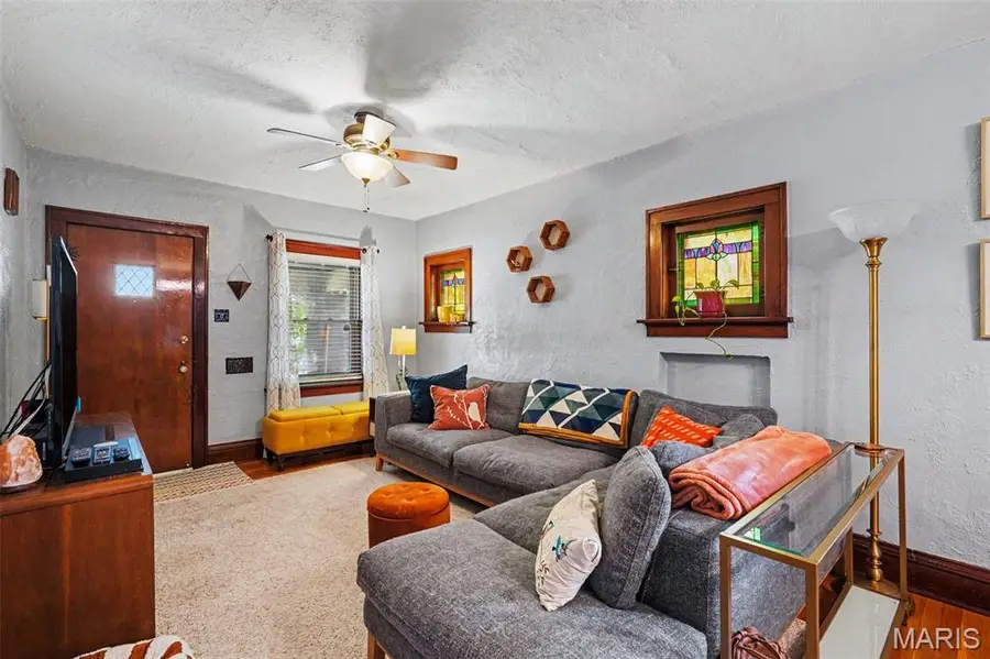 6112 Newport Avenue, Saint Louis, MO 63116 - #3