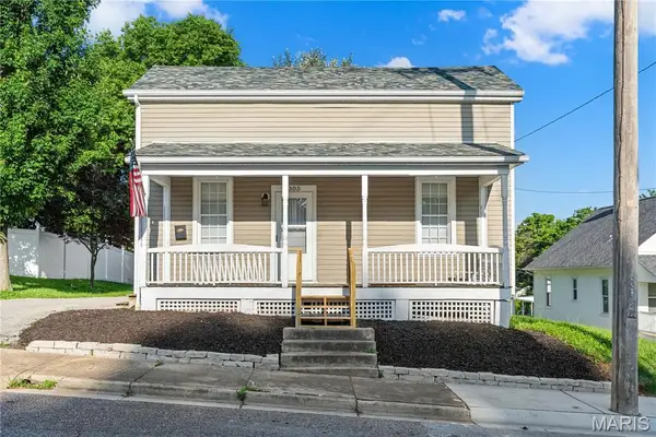 305 Macarthur Street, Washington, MO 63090