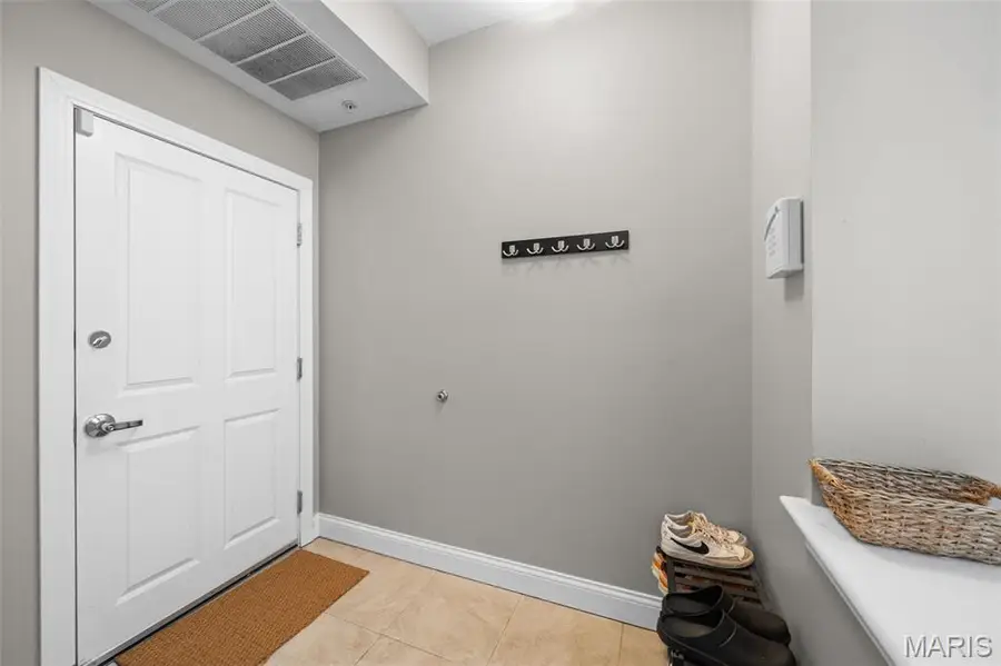 1515 Lafayette Avenue #115, Saint Louis, MO 63104 - #3