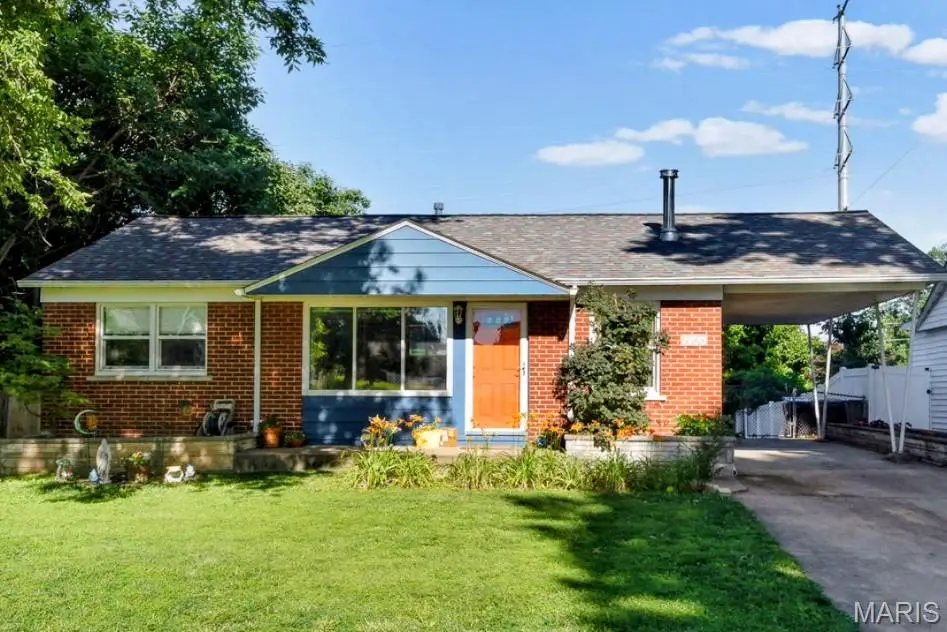 7900 Birkenhead Drive, Saint Louis, MO 63123 - #1