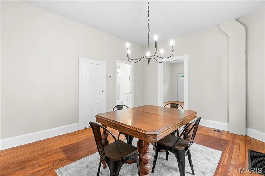 608 N 17th Street, Belleville, IL 62226 - #3
