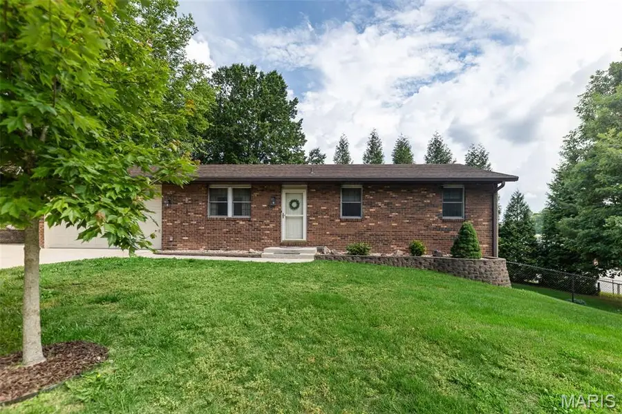 3624 Bloomer Drive, Alton, IL 62002 - #3