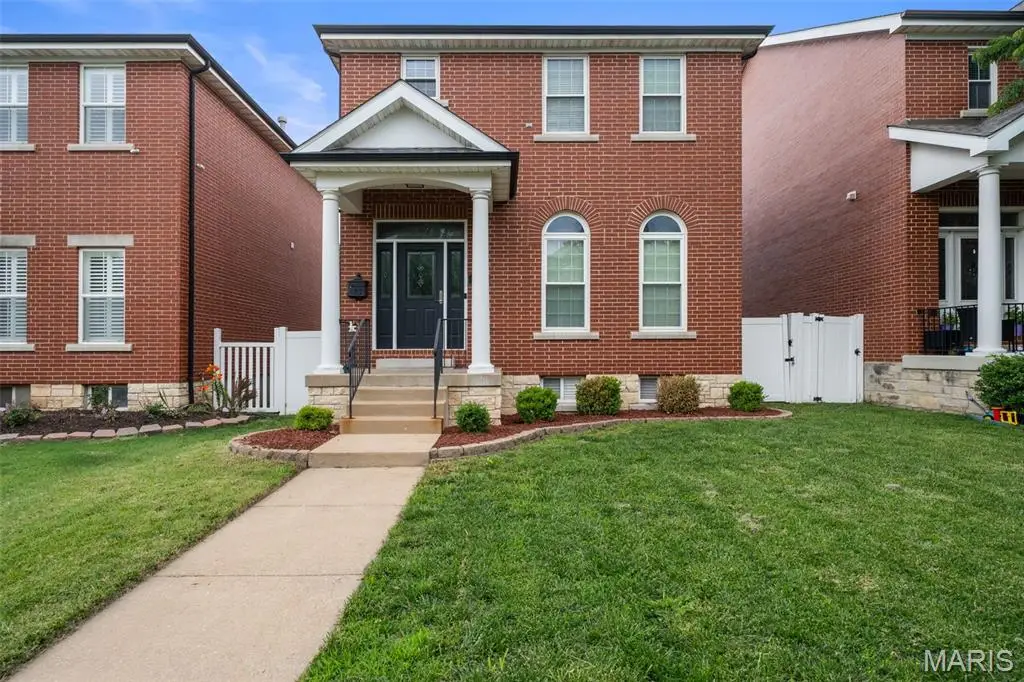 3923 Mcree Avenue, Saint Louis, MO 63110 - #1