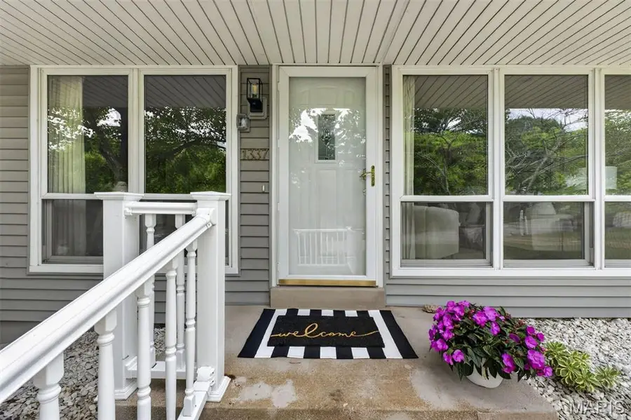 1337 Aloha Drive, Crestwood, MO 63126 - #2