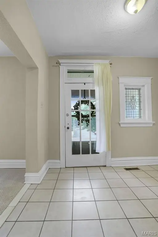 7005 Pershing Avenue, University City, MO 63130 - #3