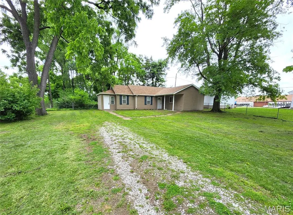 2421 Ohio Avenue, Granite City, IL 62040 - #1