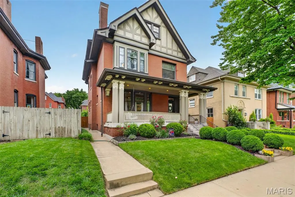 2923 Allen Avenue, Saint Louis, MO 63104 - #1