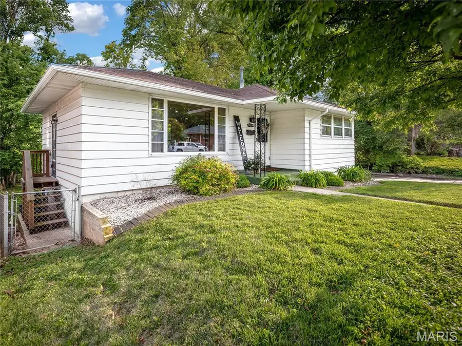 1113 Mcpherson Avenue, Alton, IL 62002 - #2