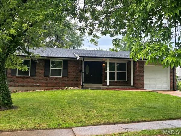 6841 Thurston Avenue, Berkeley, MO 63134