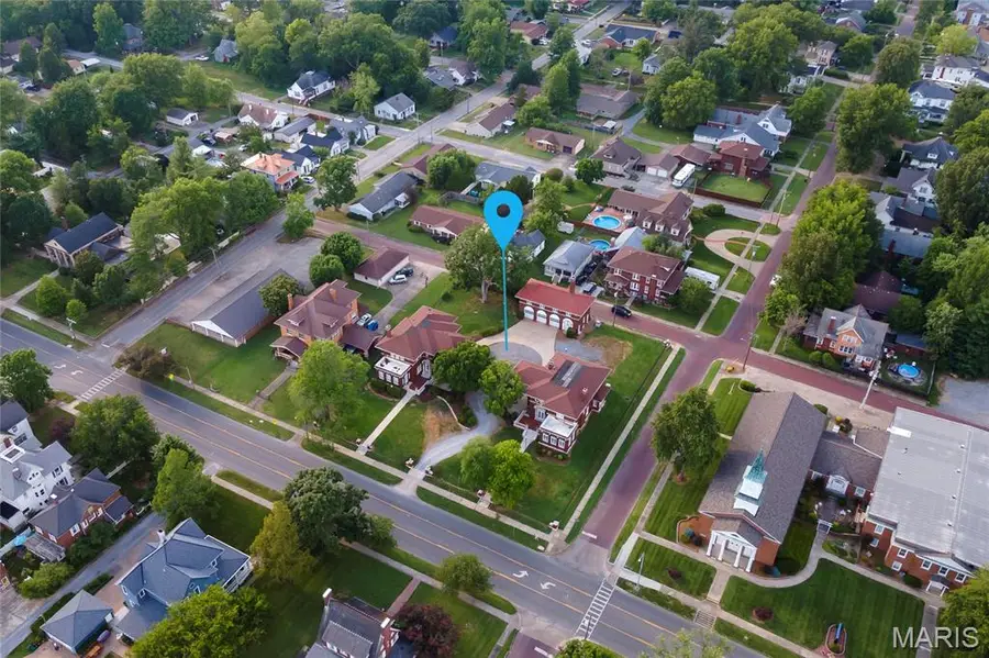 202 W Poplar, Harrisburg, IL 62946 - #3