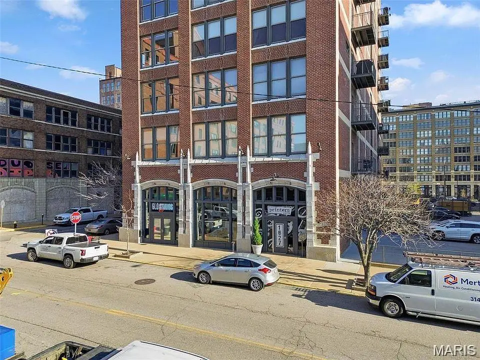 1627 Locust Street #706, Saint Louis, MO 63103 - #1