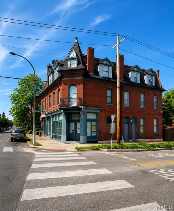 3401 Chippewa Street, St Louis, MO 63118