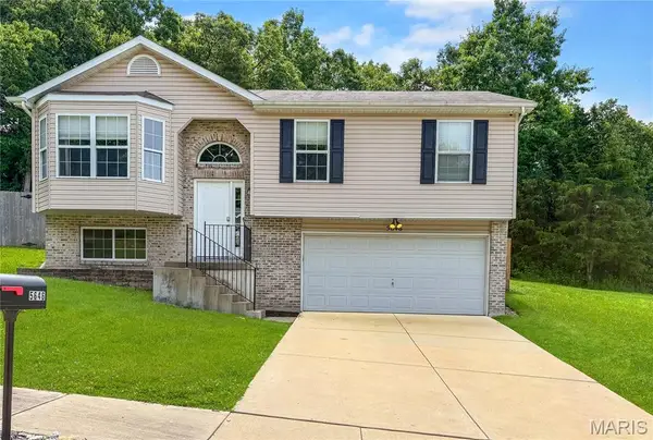 5646 Hawks Landing Drive, Hillsboro, MO 63050
