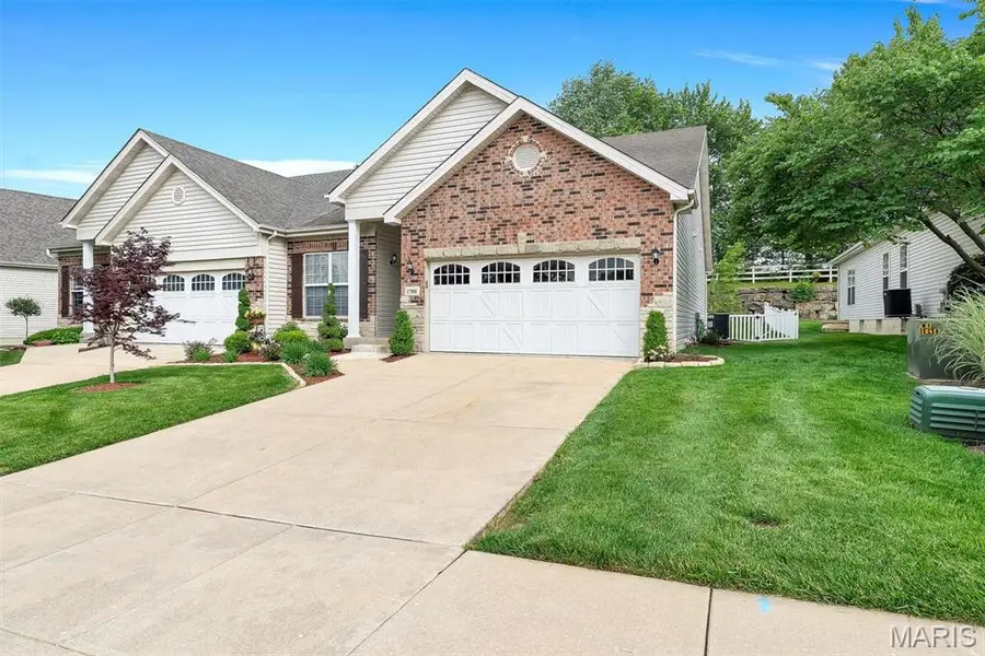 1708 Moss Rock Drive, Saint Charles, MO 63303 - #3