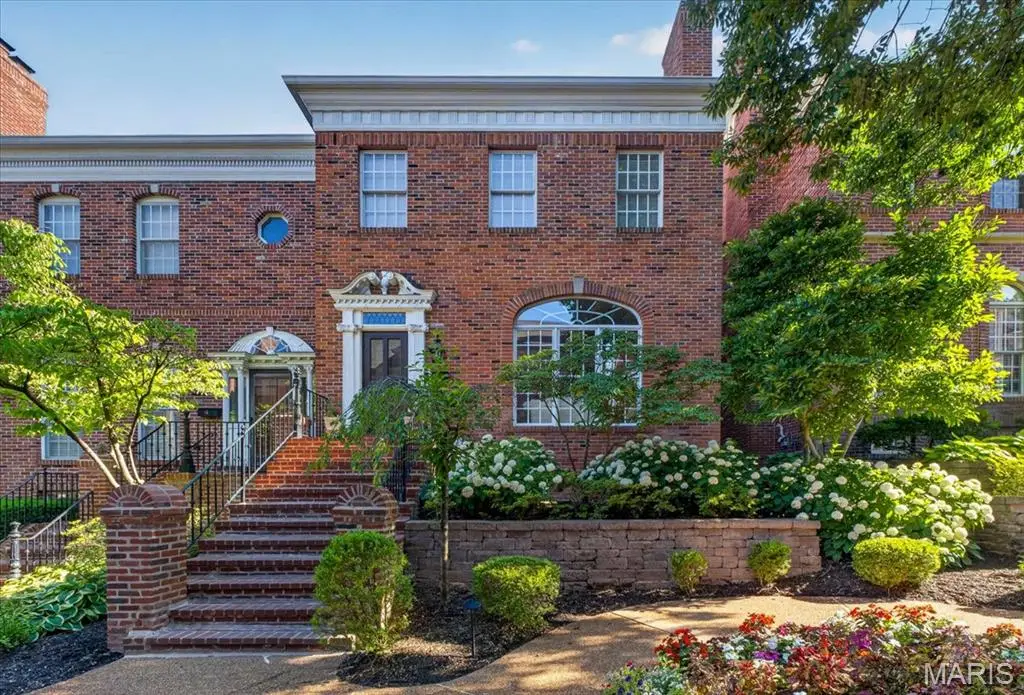 312 N Brentwood Boulevard #3, Clayton, MO 63105 - #1
