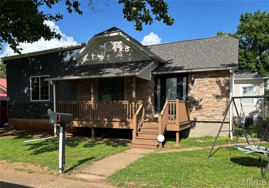 112 N White Oak Street, Desloge, MO 63601 - #2