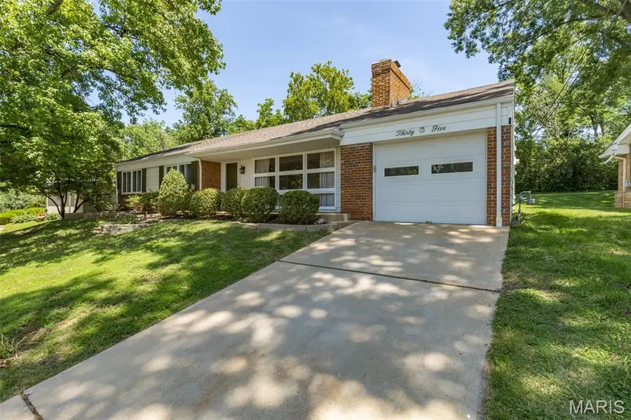 35 Pinewood Drive, Gravois, MO 63123 - #2