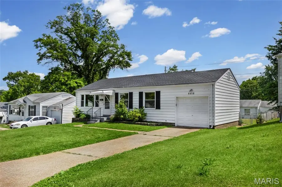 1410 Akron Drive, Bellefontaine Neighbors, MO 63137 - #3