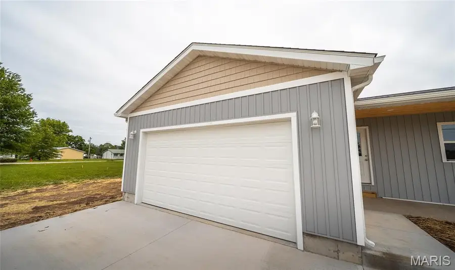 904 Schuenmeyer Road, Owensville, MO 65066 - #3