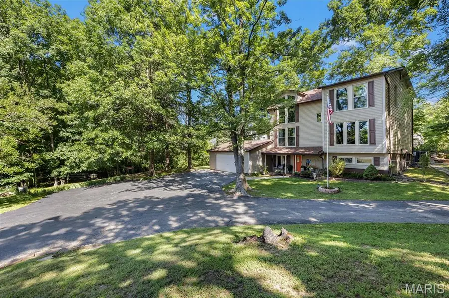 11 Hickory Hollow Lane, Fenton, MO 63026 - #3
