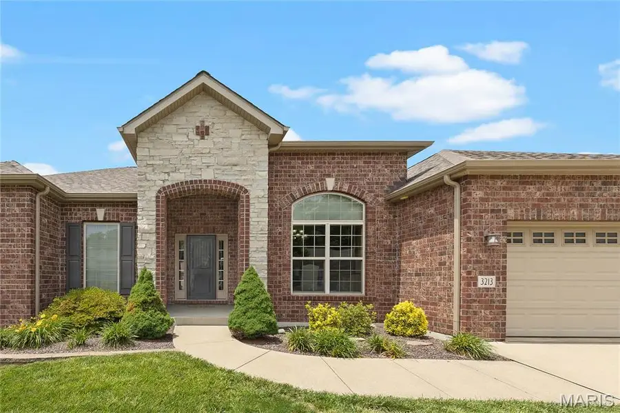 3213 Roan Hill Drive, Belleville, IL 62221 - #2