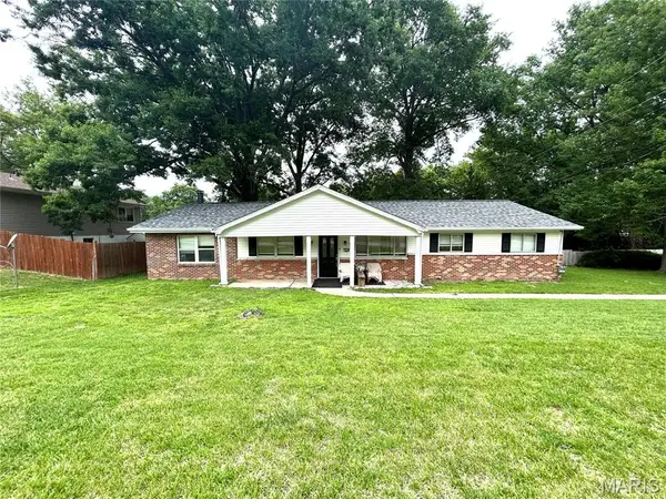 1049 Arnold Tenbrook Road, Arnold, MO 63010