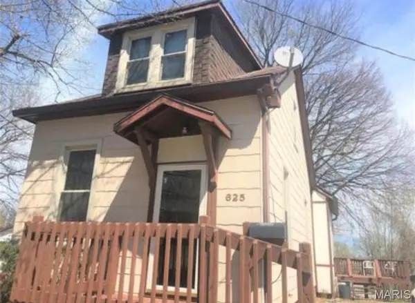 625 W Adams Street, Belleville, IL 62220