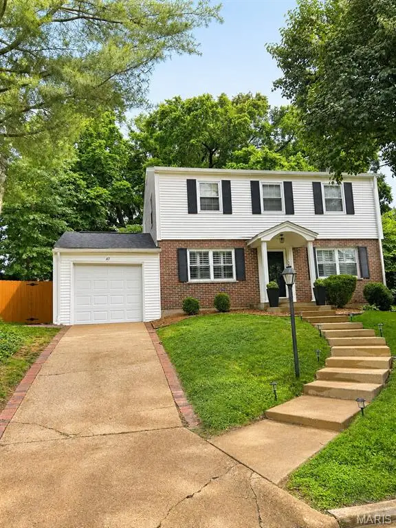 47 E Glenwood Lane, Kirkwood, MO 63122 - #1