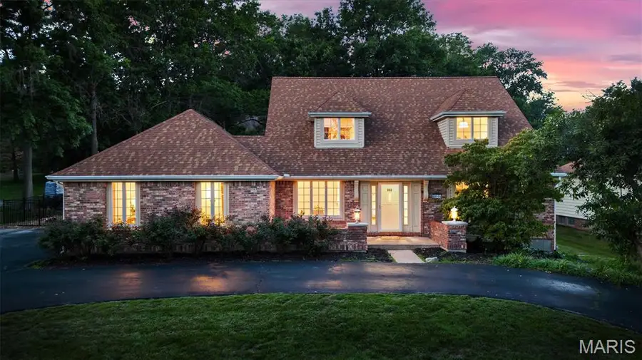 15976 Downall Green Drive, Chesterfield, MO 63017 - #2