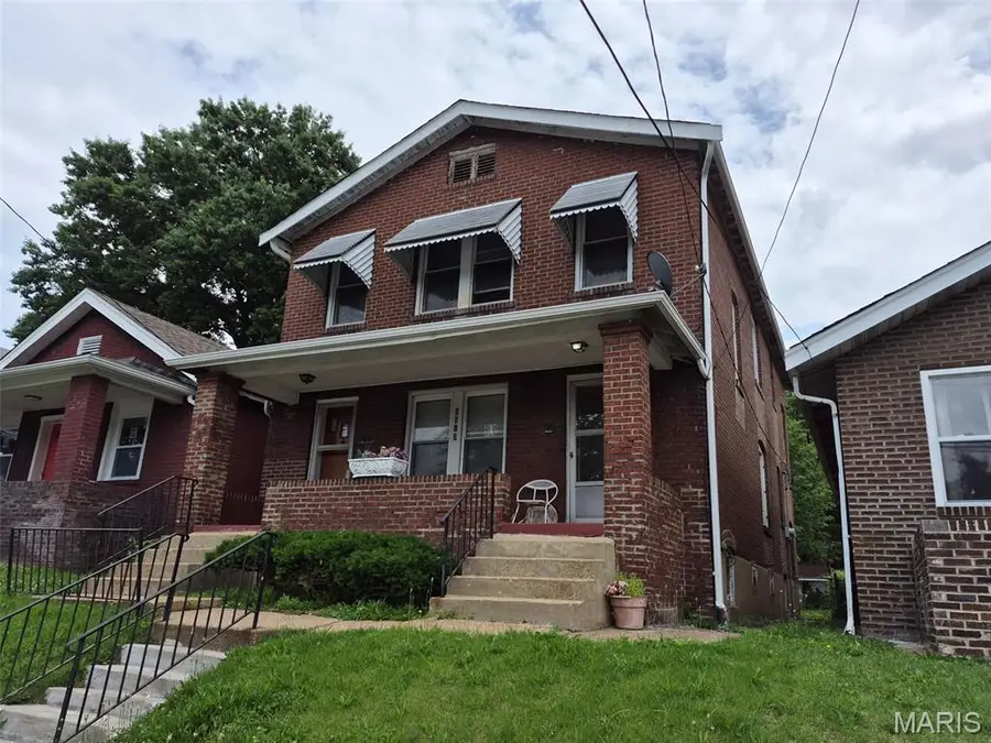3512 Lincoln Avenue, Saint Louis, MO 63121 - #3